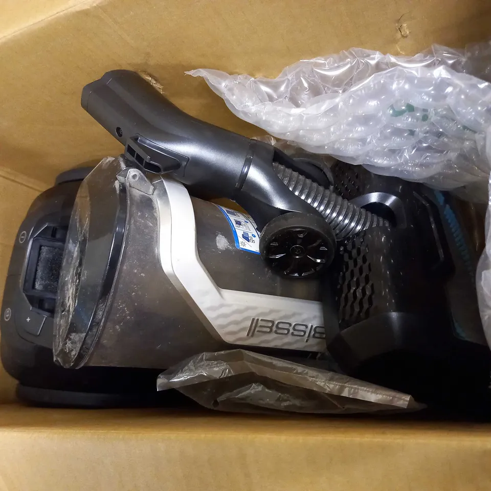 BISSELL SMARTCLEAN PET - BAGLESS VACUUM CLEANER