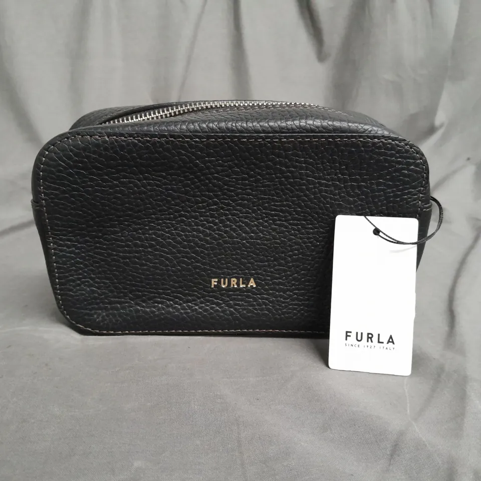 FURLA PRIMULA BLACK HAND BAG