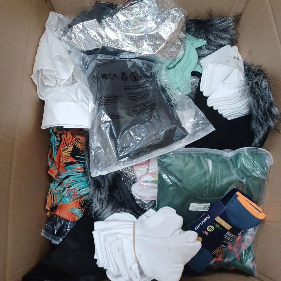 BOX OF APPROX. 50 ASSORTED CLOTHING VARYING IN SIZE/COLOUR/STYLE TO INCLUDE:  TOPS, TROUSERS, JUMPERS