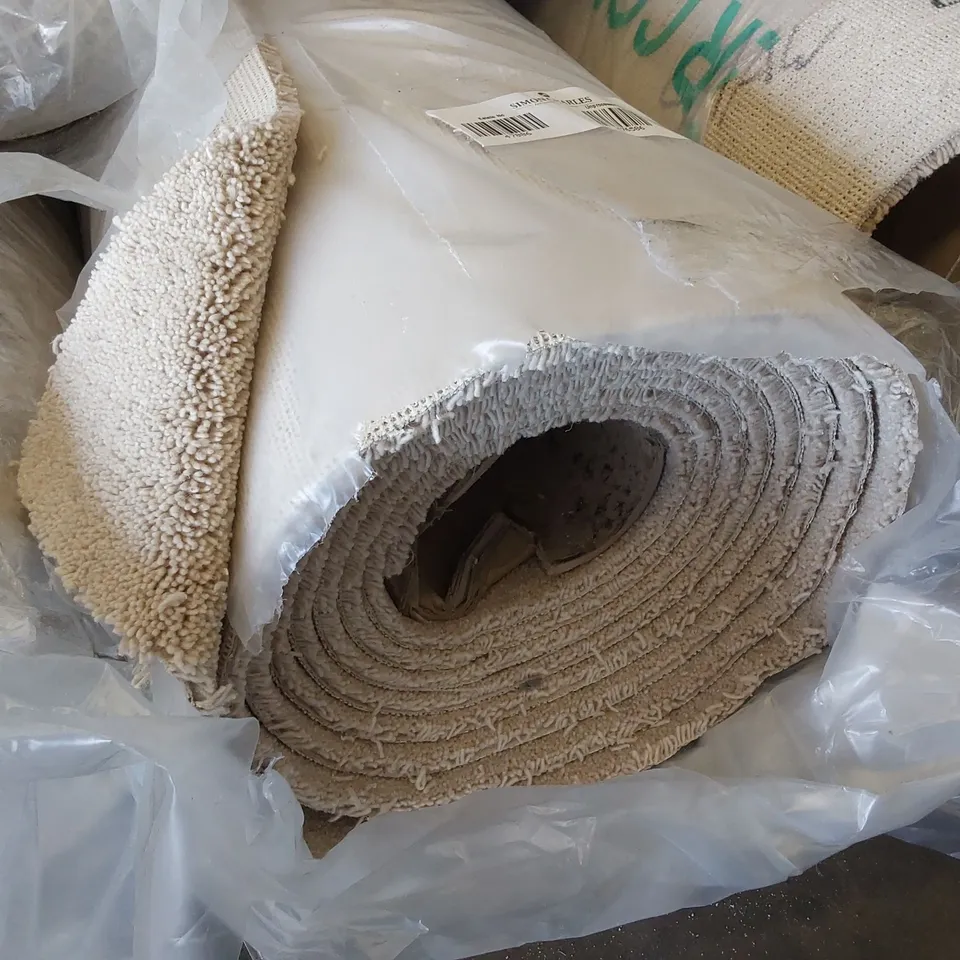 ROLL OF QUALITY TUDOR TWIST REGAL ANTIQUE CARPET // SIZE: APPROXIMATELY 4 X 5m