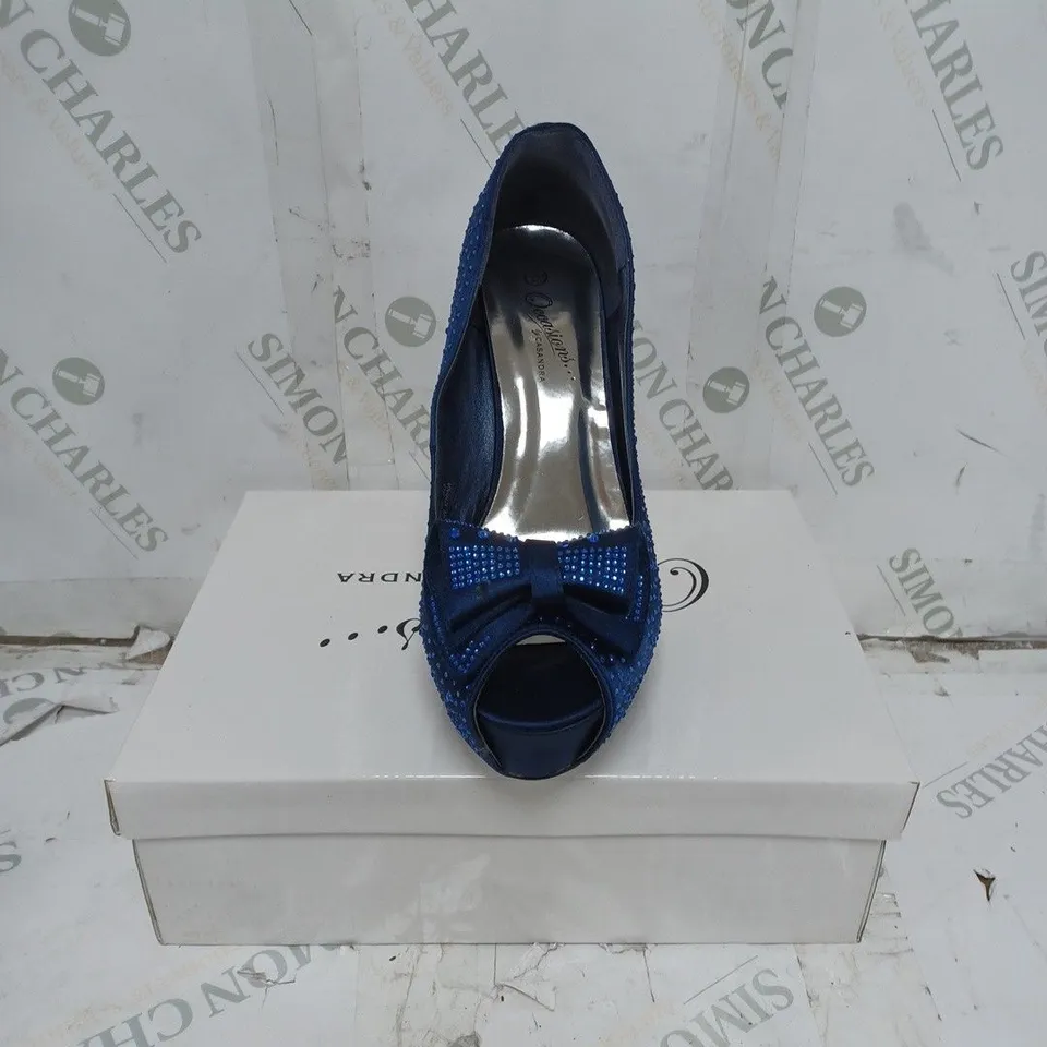 LOT OF 10 PAIRS OF OCCASIONS BY CASANDRA SHOES