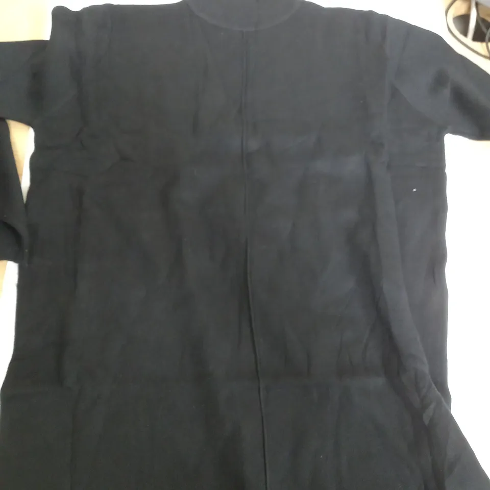 NEW FASHION DESIGN STYLE LONG SHIRT - M/L