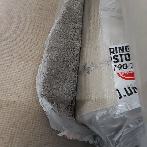 ROLL OF QUALITY SENSATION AMMONITE CARPET // SIZE: APPROXIMATELY 2.5 X 4m
