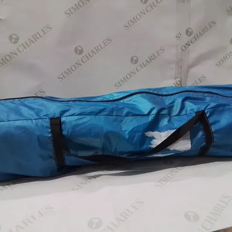 BAGGED CAMPING CHAIR