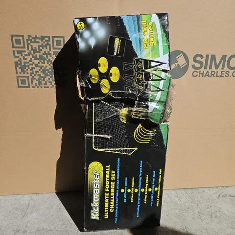 KICKMASTER FOOTBALL CHALLENGE SET