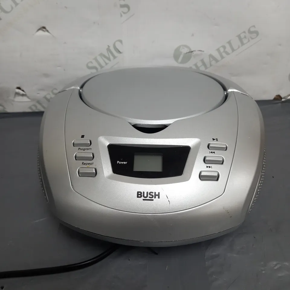 BUSH STEREO SPEAKER AUDIO BOOMBOX PORTABLE CD PLAYER