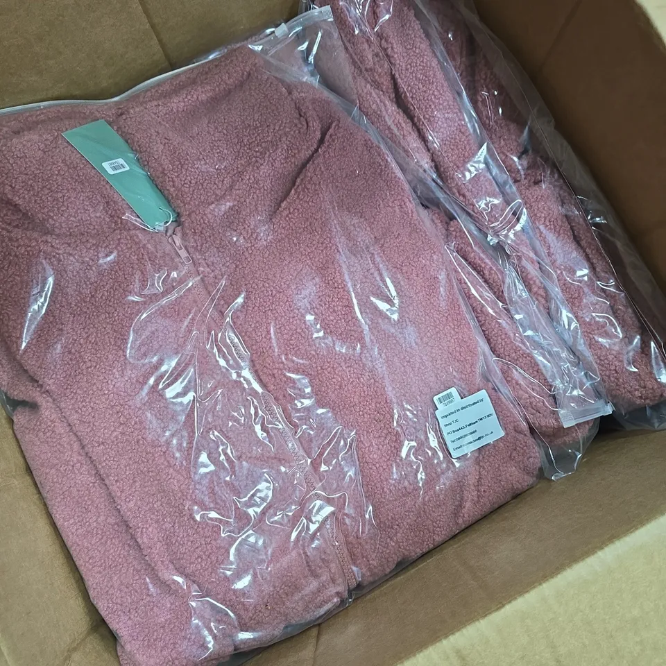 APPROXIMATELY 10 LA MAREY LADIES PLUSH JACKETS IN PINK - LARGE