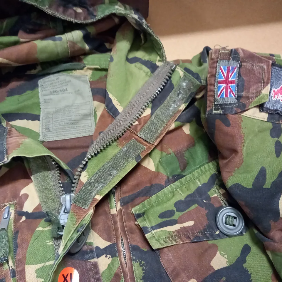 BRITISH ARMY CS95 WINDPROOF SMOCK IN WOODLAND DP / XL REG 180/104