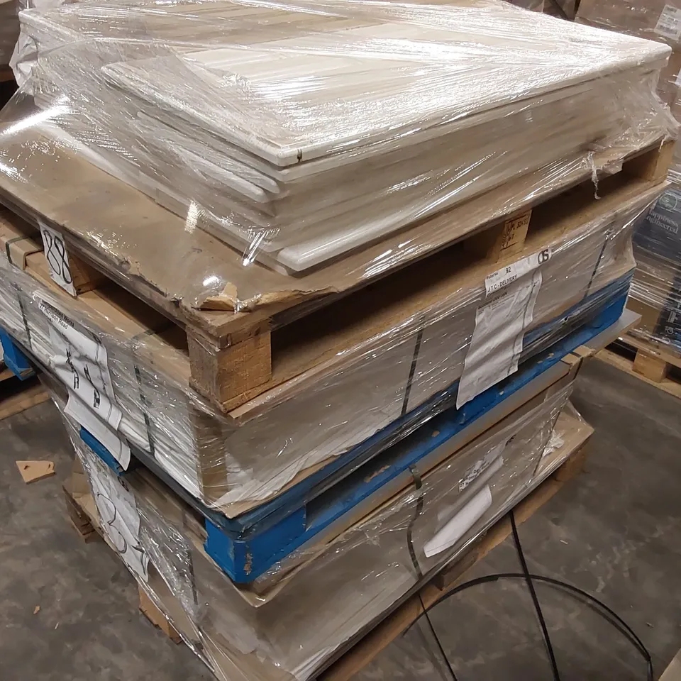 PALLET OF LARGE QUANTITY OF KITCHENS/BEDROOM REPLACEMENT CABINET DOOR/DRAWER/END PANELS IN ASSORTED SIZES