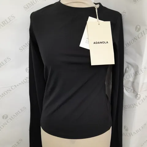 ADANOLA ULTIMATE LONG SLEEVE LONGLINE TOP IN BLACK SIZE M