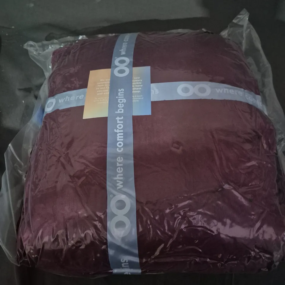 SEALED OODIE OVERSIZED HOODED BLANKET - SOLID BURGUNDY