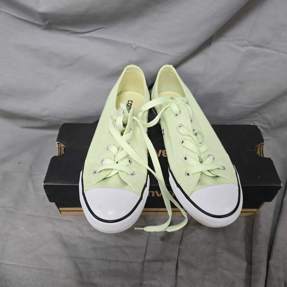 BOXED PAIR OF CONVERSE CANVAS SHOES IN GREEN - UK 5