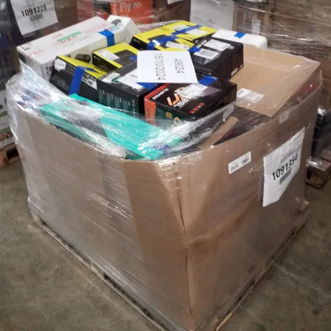 PALLET OF APPROXIMATELY 131 UNPROCESSED HIGH VALUE RAW RETURN ELECTRICAL GOODS TO INCLUDE;