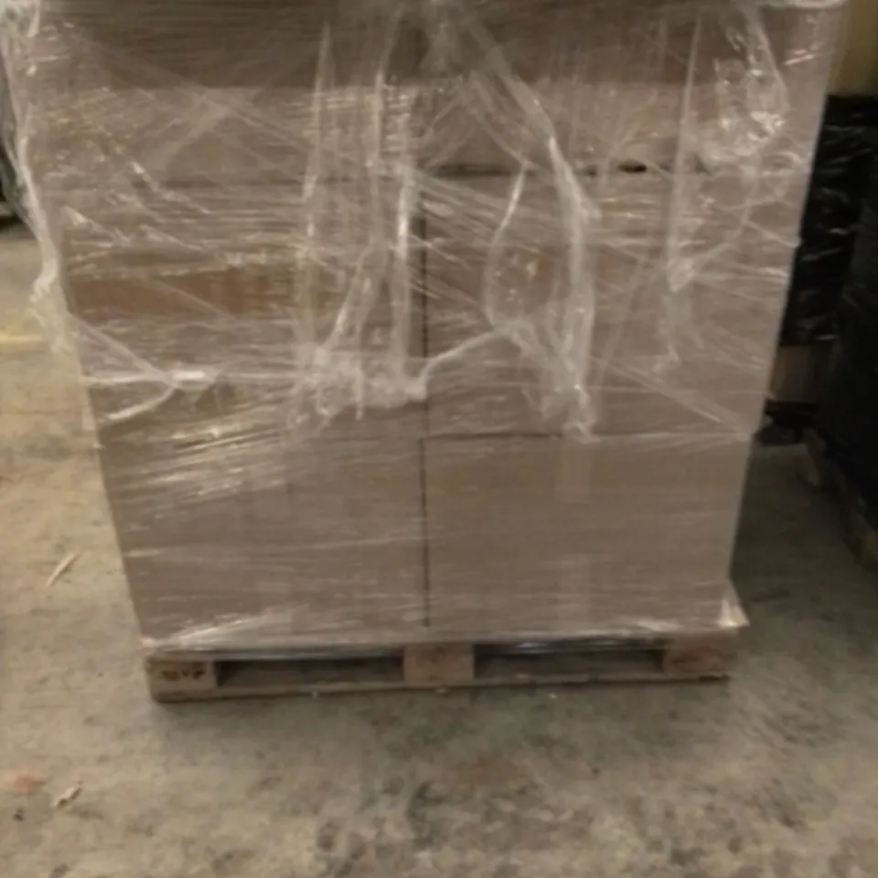 PALLET OF UNPROCESSED ITEMS TO INCLUDE STAR WARS BOXERS,AIR FRYER LINERS, AND SILICON INSU.ATION PAD 