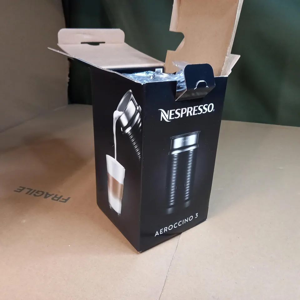 BOXED/PACKAGED NESPRESSO AEROCCINO 3