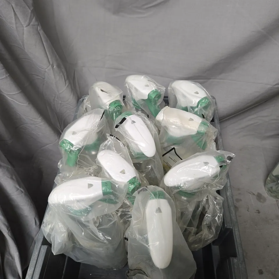 APPROXIMATELY 10 MIXED CLEANING PRODUCTS