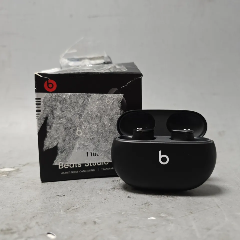 BOXED BEATS STUDIO BUDS IN BLACK