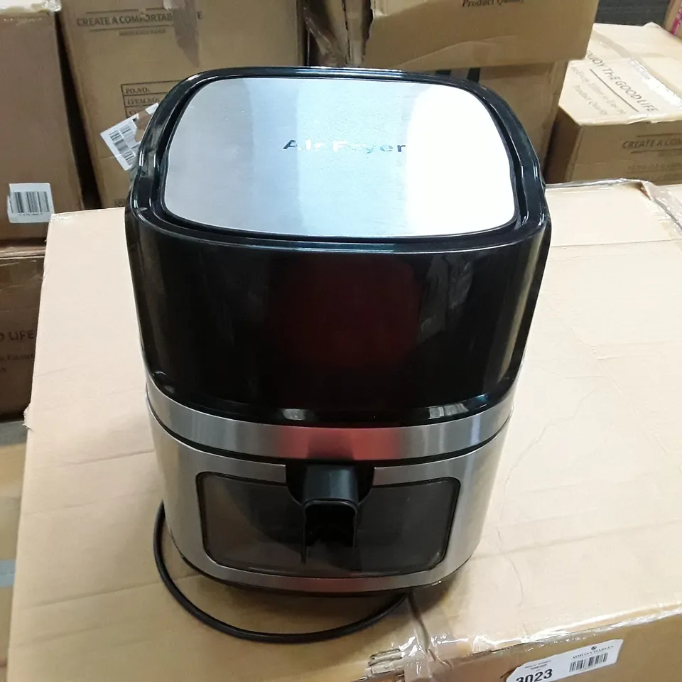 BOXED AIR FRYER 