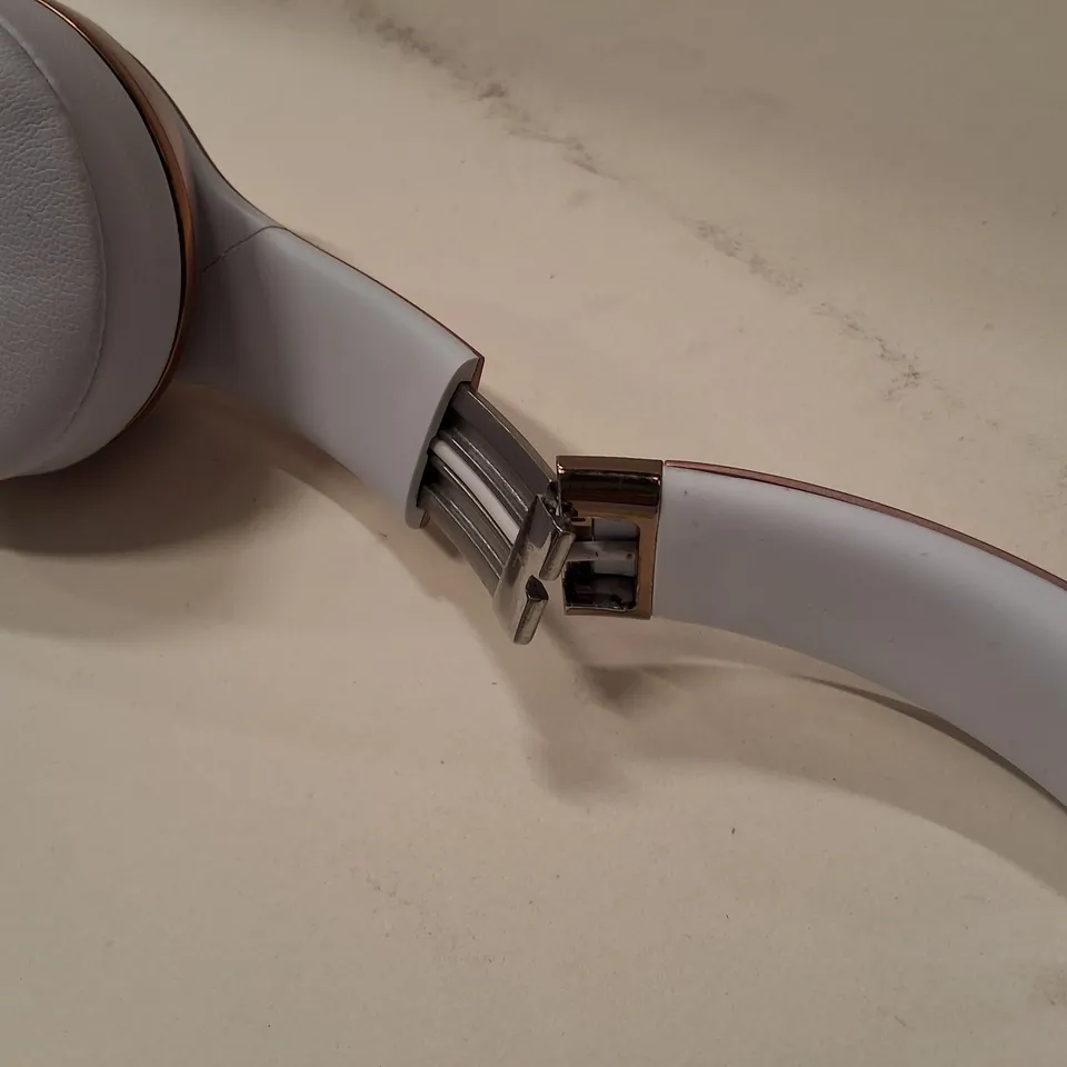 BEATS BY DR. DRE SOLO 3 WIRELESS HEADPHONES - ROSE GOLD