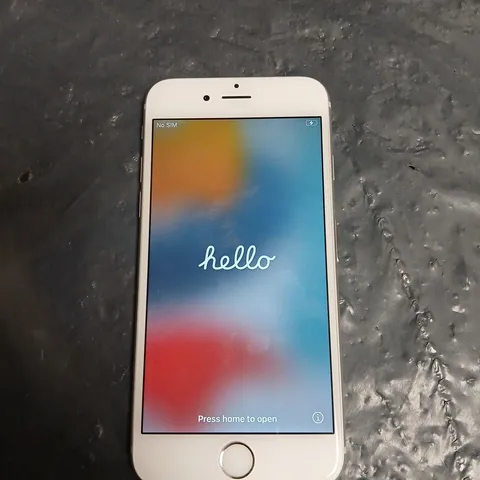 APPLE IPHONE 5S (SILVER) SMARTPHONE