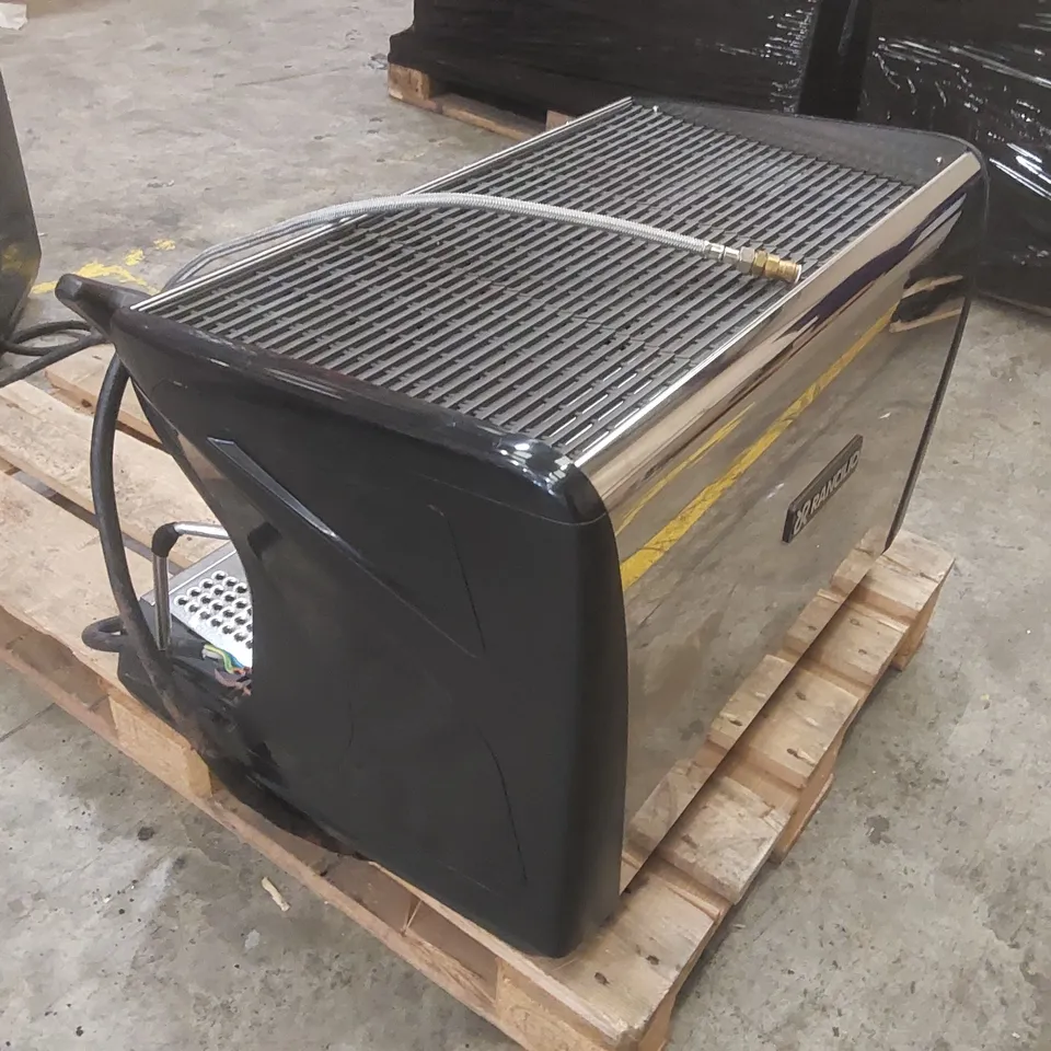 RANCILIO CLASSE 7 COMMERCIAL 2 GROUP COFFEE MACHINE