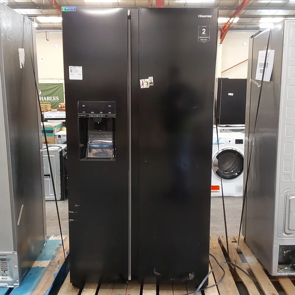 HISENSE RS694N4TBF 91CM FROST FREE AMERICAN STYLE FRIDGE FREEZER BLACK - UNPROCESSED RAW RETURN