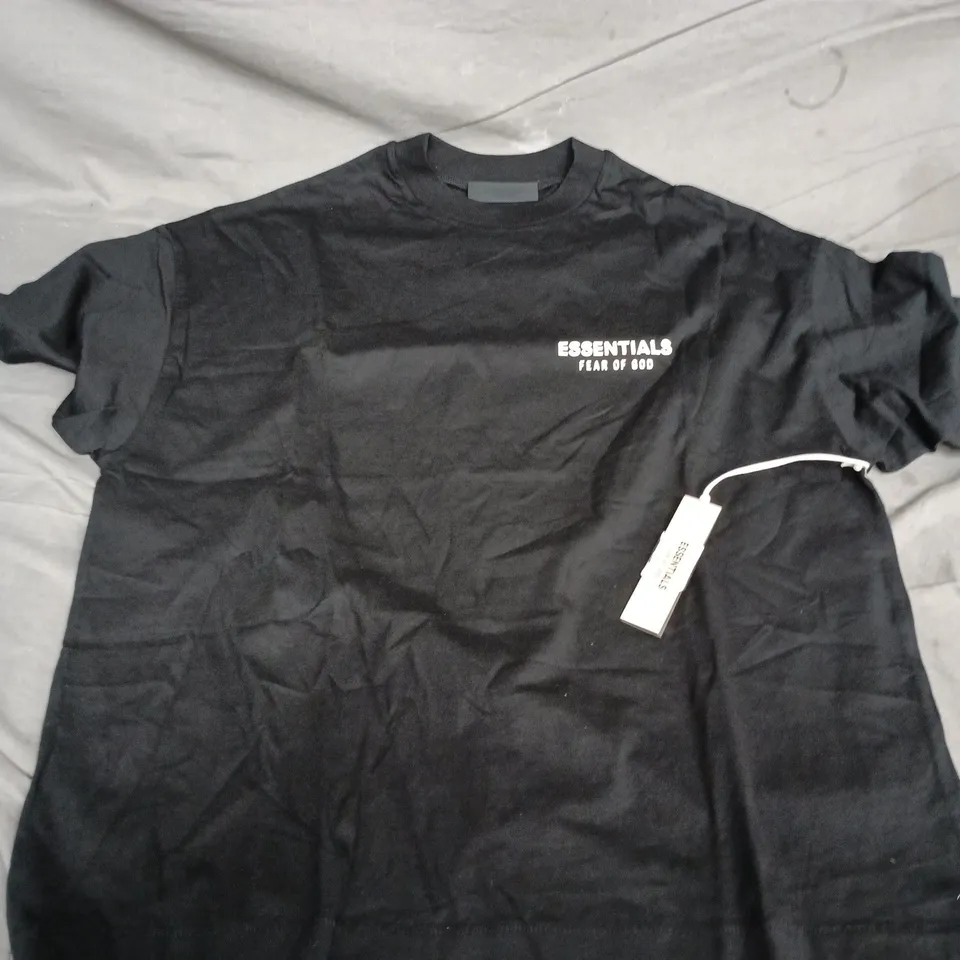 FEAR OF GOD ESSENTIALS T-SHIRT – BLACK – UK SIZE S