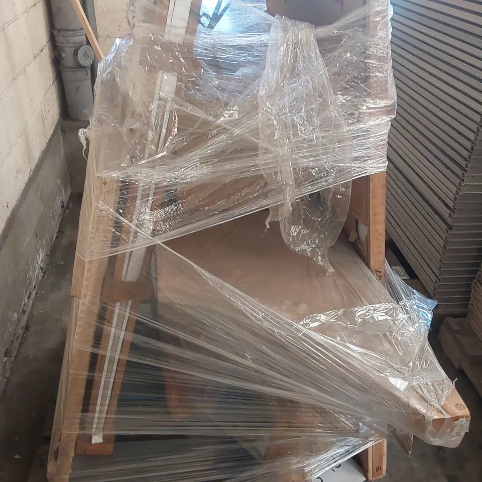 PALLET OF ASSORTED DESIGNER HOMESDIRECT365 FURNITURE PARTS ECT