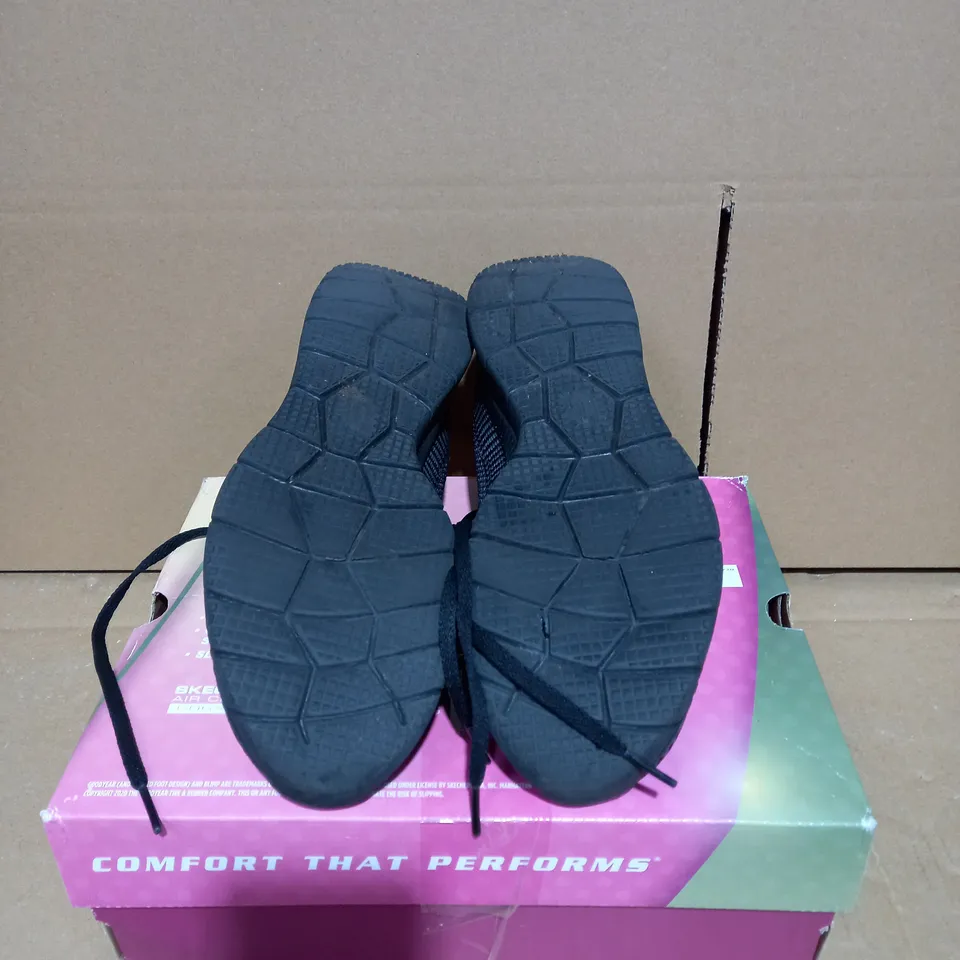 SKECHERS GO WALK BLACK TRAINERS - SIZE 5