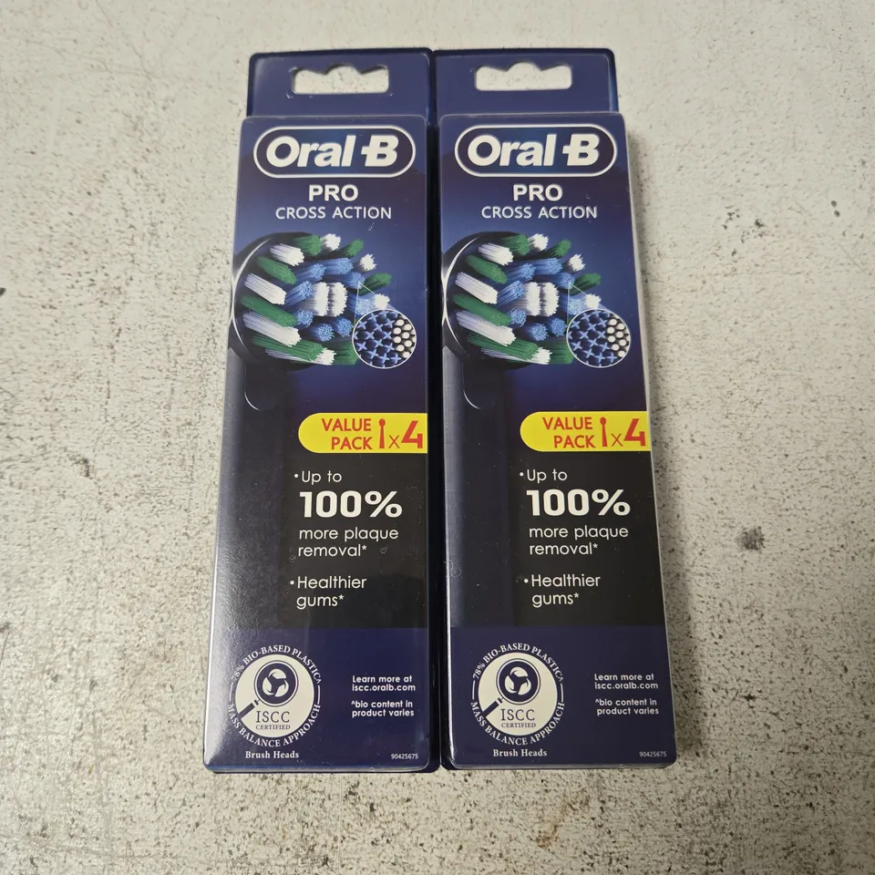 2 X ORAL-B PRO CROSS ACTION TOOTHBRUSH HEADS - BLACK - 4 PACK