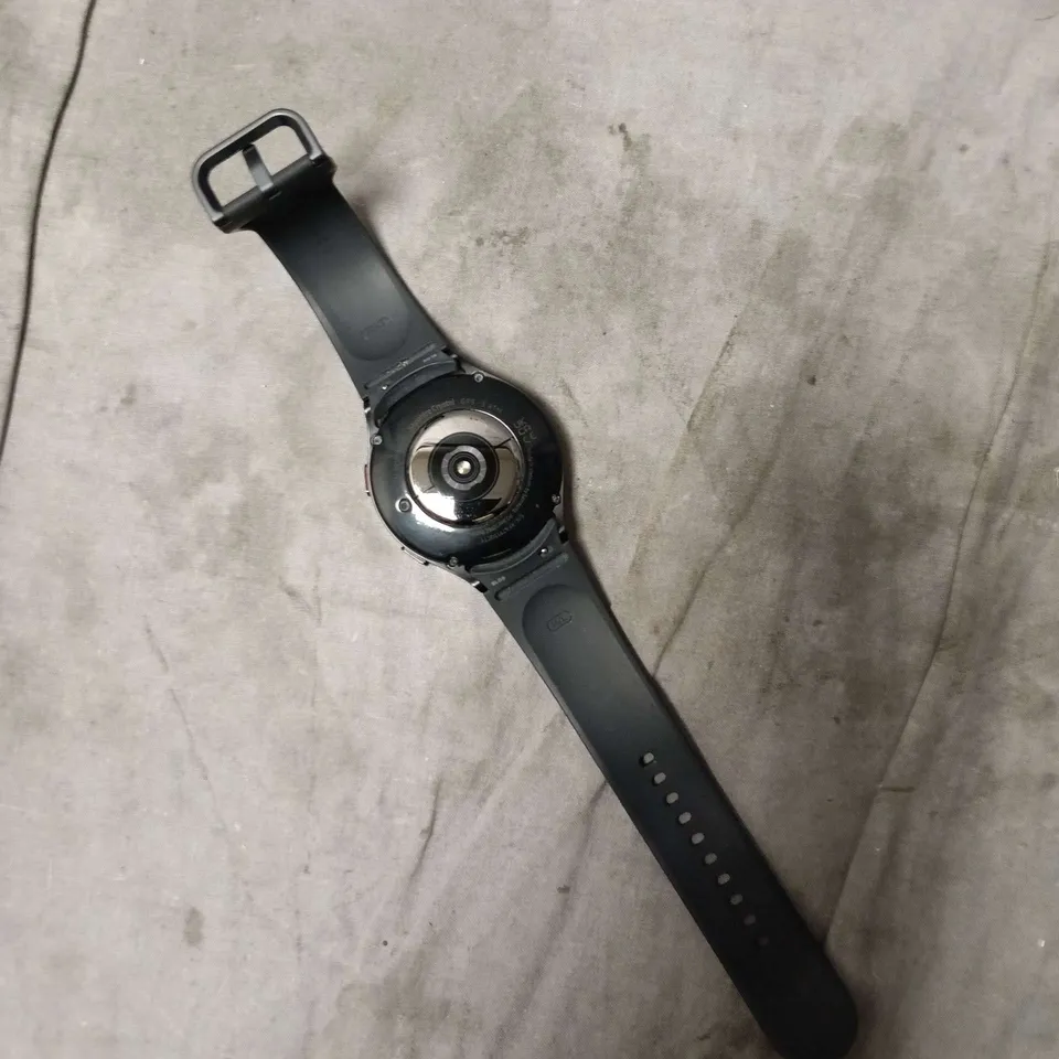 SAMSUNG GALAXY WATCH 5 SMARTWATCH 