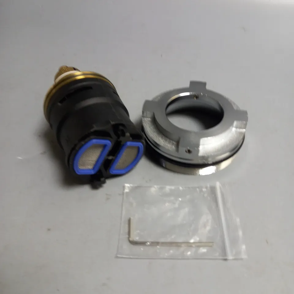 THE REPLACEMENT THERMOSTAT CARTRIDGE WITH LOCK NUT FOR TSV11 1 SET