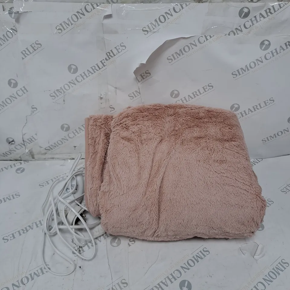 COZEE HOME VELVETSOFT HEATED THROW IN PINK