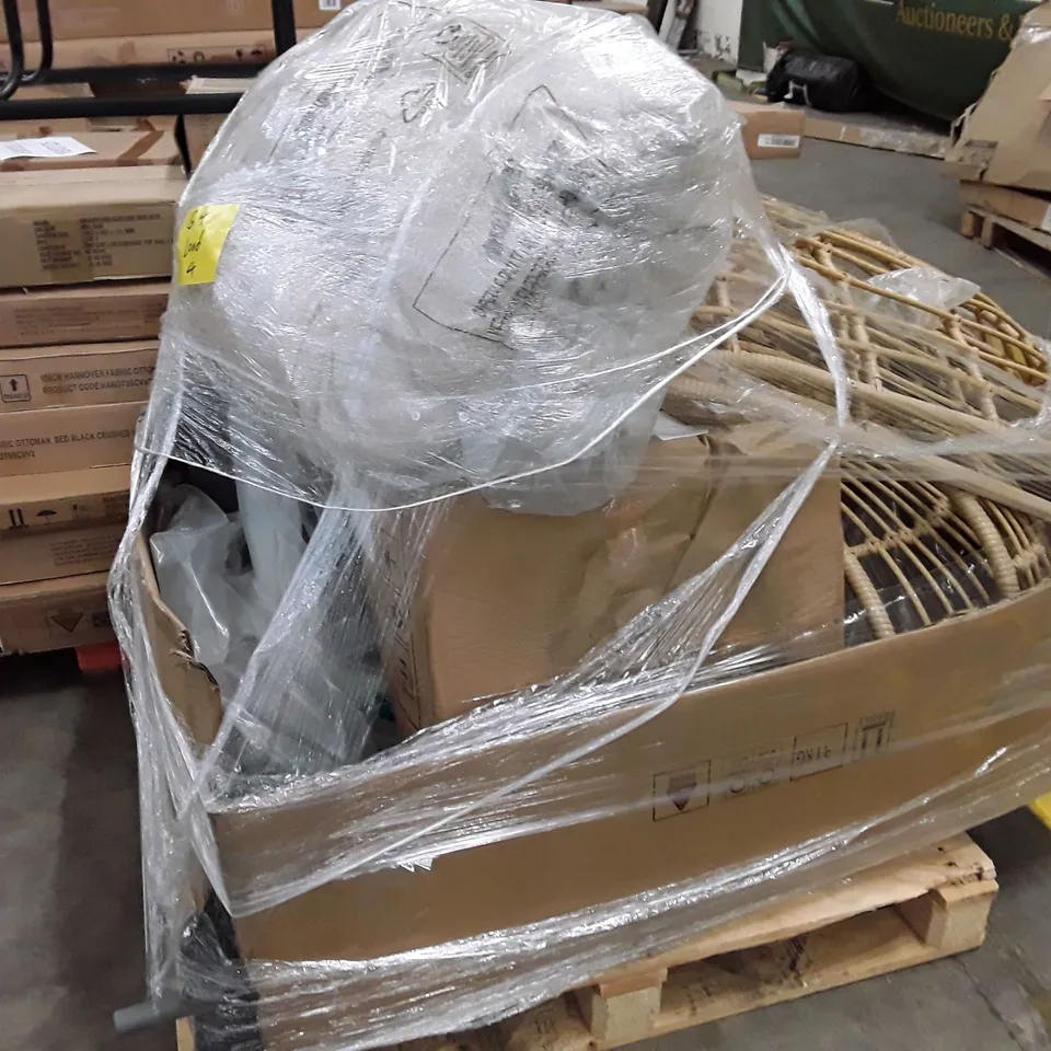 PALLET CONTAIN AN ASSORTMENT OF INCOMPLETE GARDEN FURNITURE 