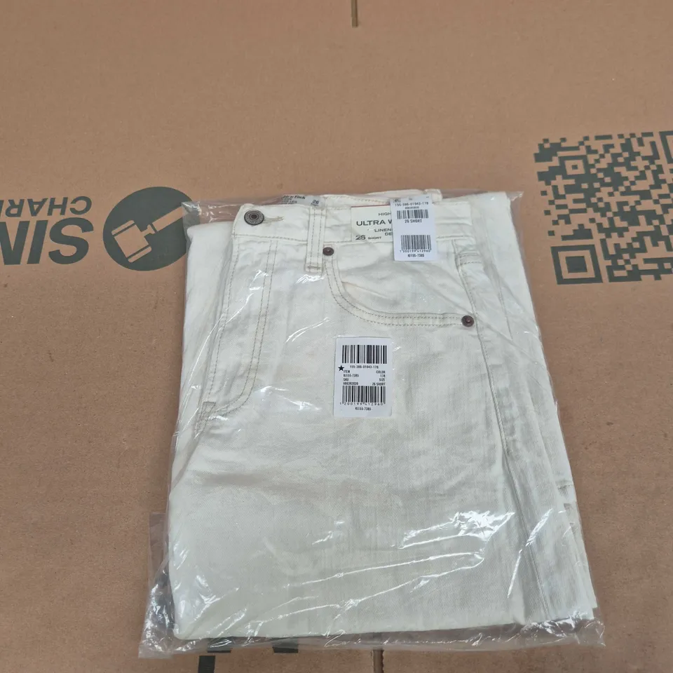 ABERCROMBIE & FITCH JEANS – HIGH RISE, SLIM LEG, LIGHT DENIM, UK 26 (US 26 SHORT)