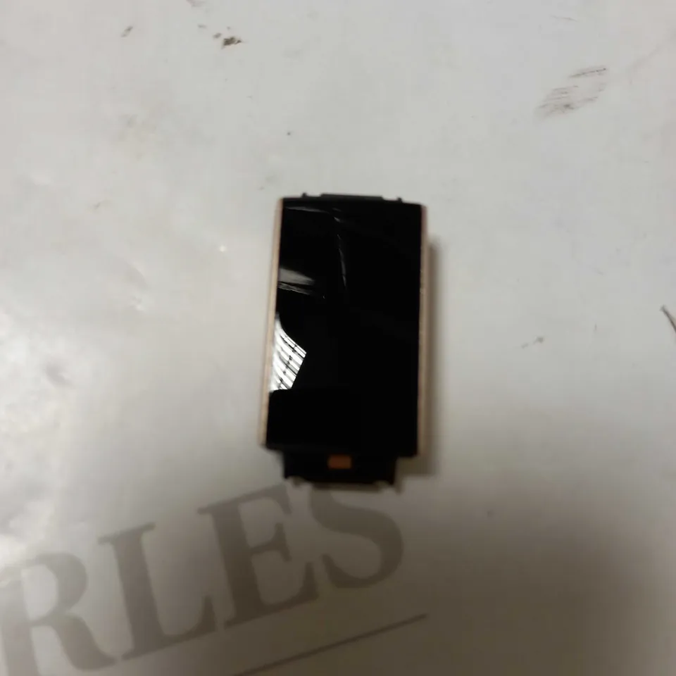 FITBIT CHARGE 4