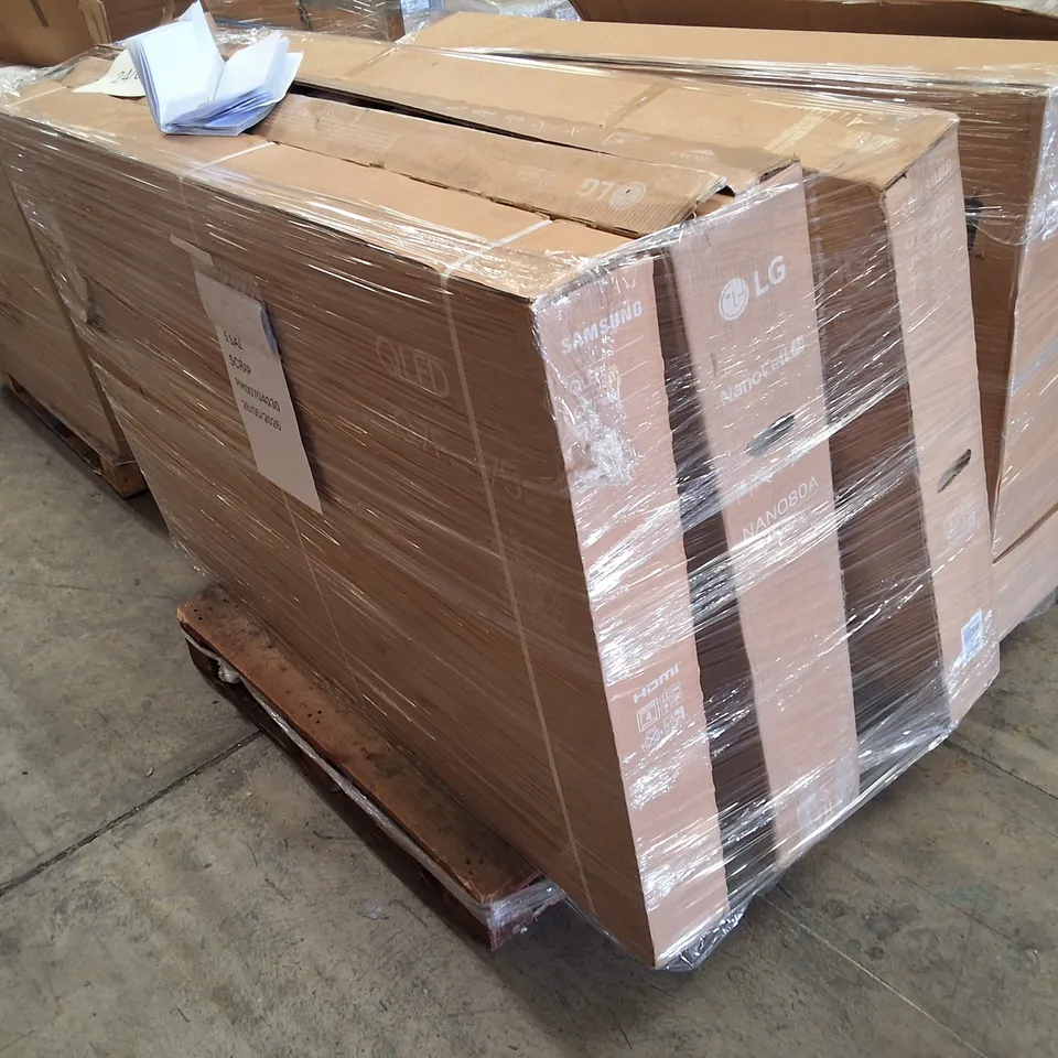 PALLET CONTAINING 5 ASSORTED DAMAGED TVS