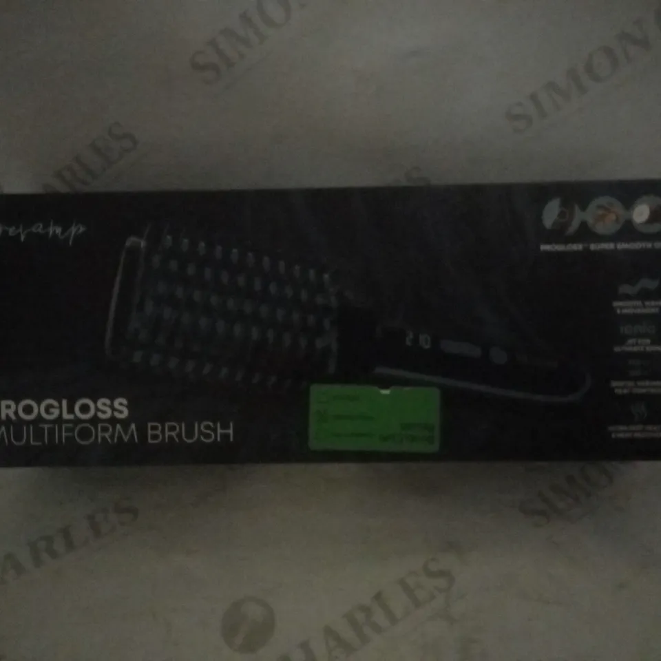 BRAND NEW BOXED REVAMP PROGLOSS MULTIFORM BRUSH (BR-1600-GB)