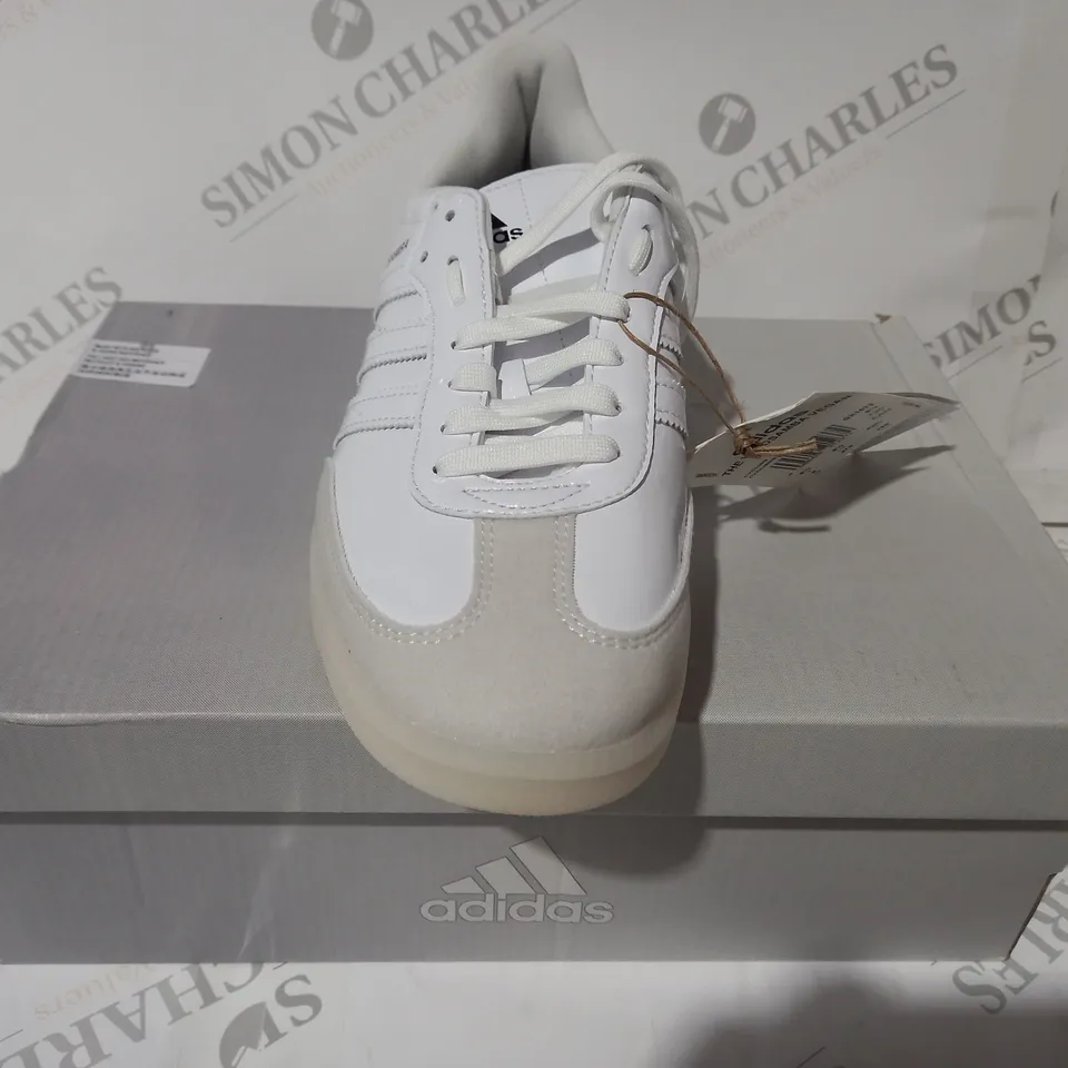 BOXED PAIR OF ADIDAS THE VELOSAMBA VEGAN SHOES IN WHITE W. PRISMATIC EFFECT UK SIZE 8.5