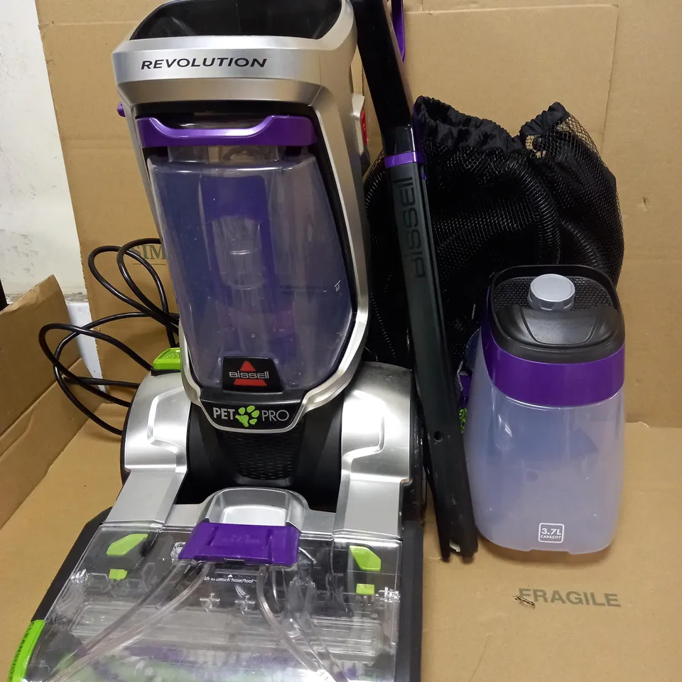 BISSELL PROHEAT 2X REVOLUTION PET PRO CARPET CLEANER 