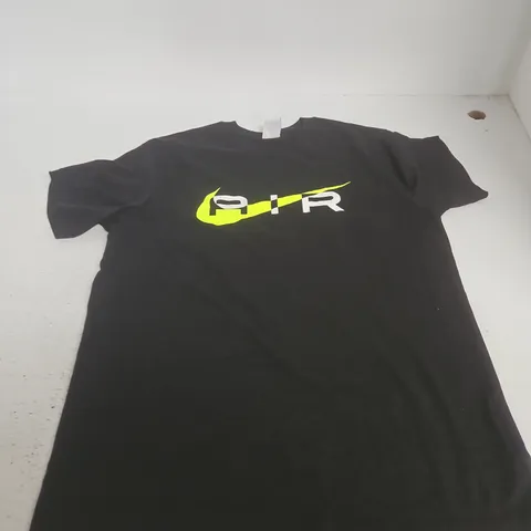 NIKE BLACK TβSHIRT WITH NEON YELLOW SWOOSH β SIZE M