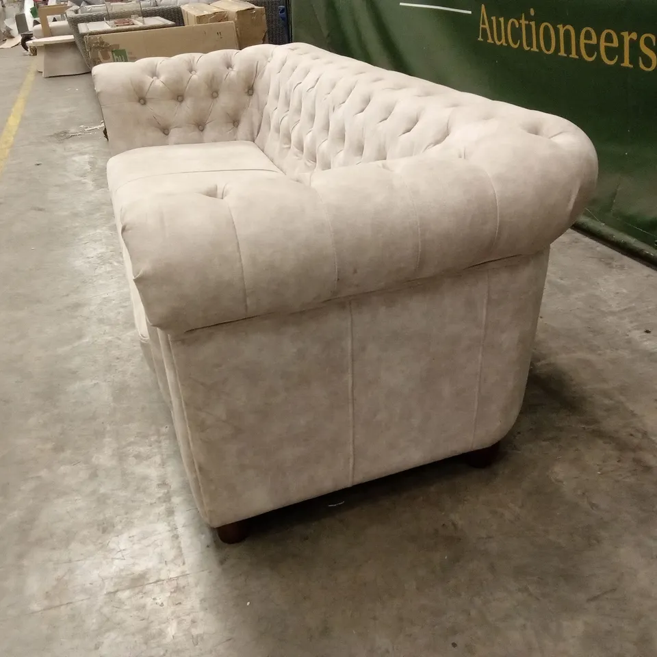 CHESTER LEATHER LOOK 3 SEATER SOFA - PEBBLE RRP £999