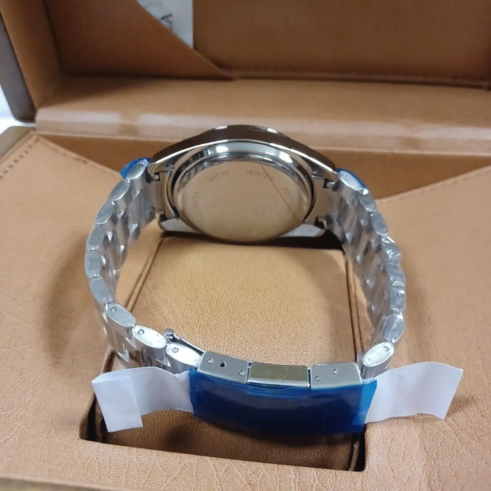 HELMA DH GREEN DIAL SILVER STAINLESS STEEL BRACELET STRAP WRISTWATCH	