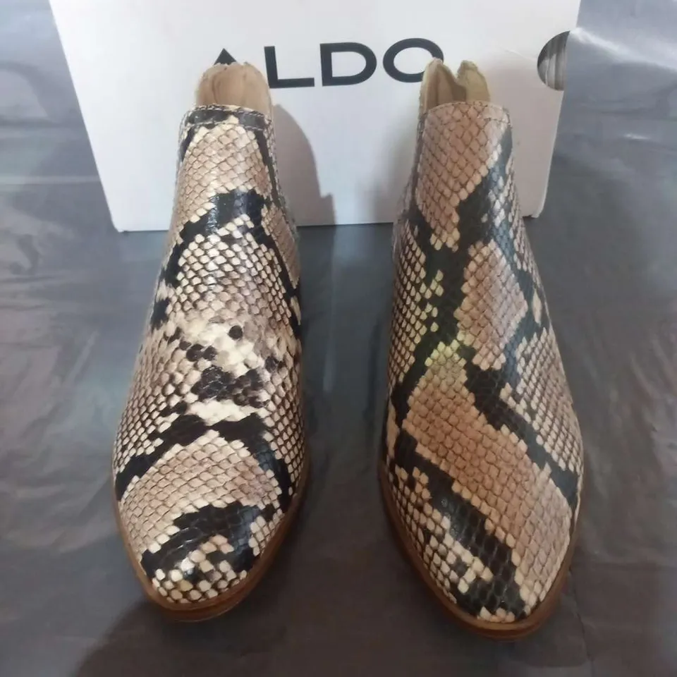 BOXED ALDO KAICA BEIGE LADIES SIZE 3