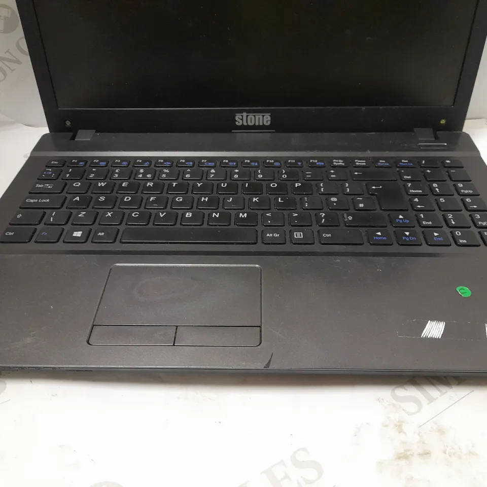 STONE NT310-H CORE I5-4210M 2.66GHZ, 8GB, 500GB, 15.6"