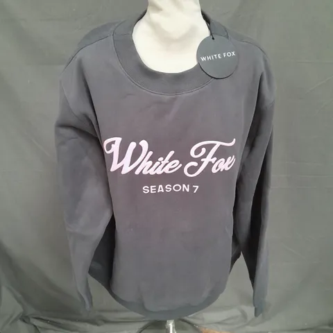 WHITE FOX SEASON 7 OVERSIZED SWEATER IN MONUMENT SIZE L/XL
