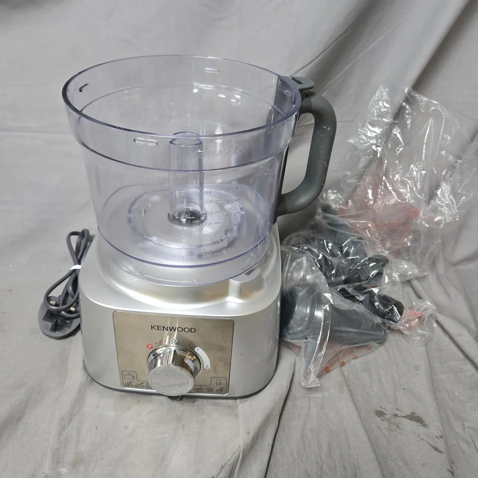 BOXED KENWOOD FOOD PROCESSER GREY