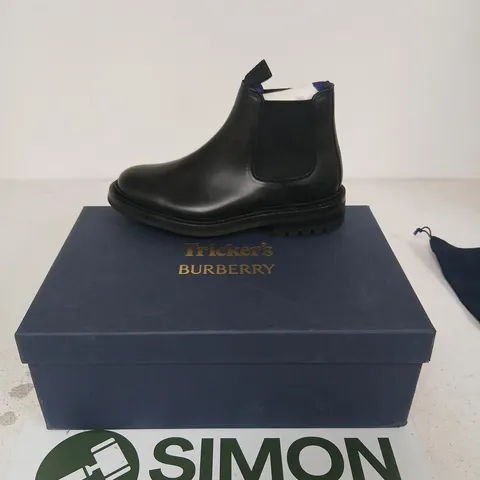BURBERRY X TRICKER'S BLACK LEATHER CHELSEA BOOTS – ANKLE BOOTS, UK 4