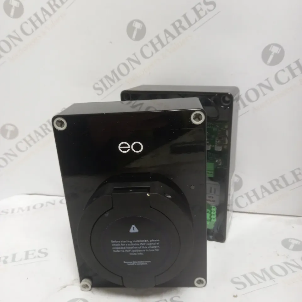 BOXED EO MINI PRO 2 7.2KW/32A 1-PHASE SMART CHARGING SOCKET 