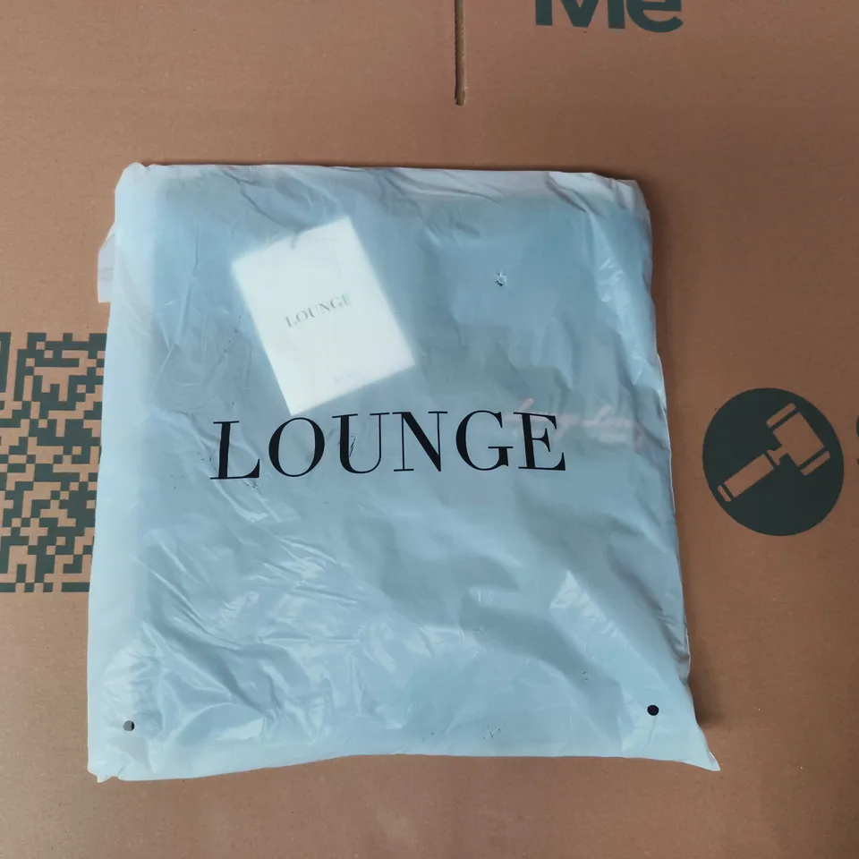 BAGGED CLASSIC BOXY HOODIE IN CHOCOLATE SIZE UNSPECIFIED